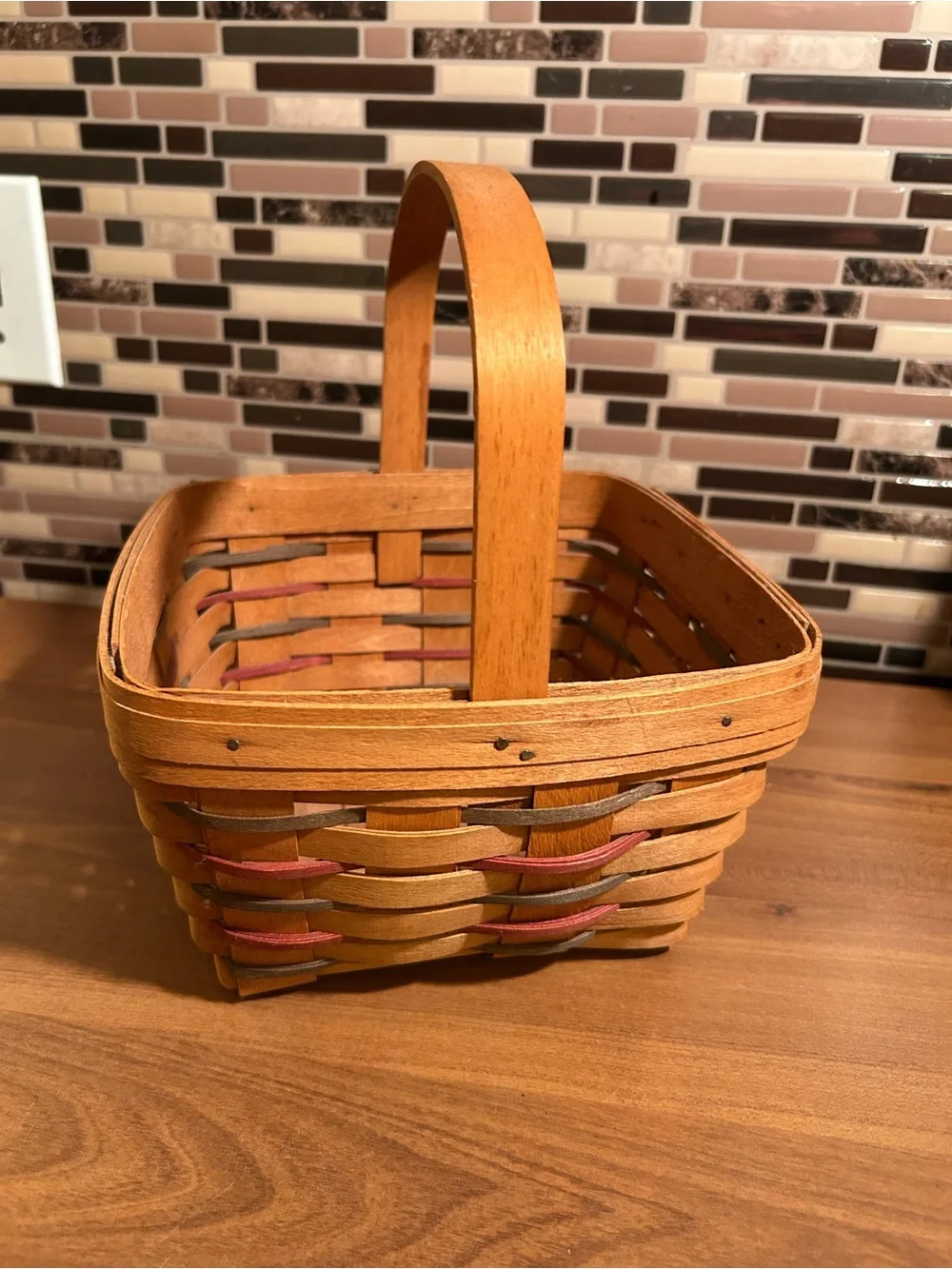 Vintage 1991 Longaberger “Imagine the Possibilities” Bee Basket- Natural Brown
